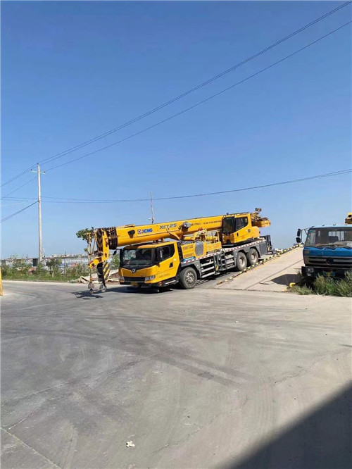 偏关县吊车作业时，可能会产生哪些额外收费项目？