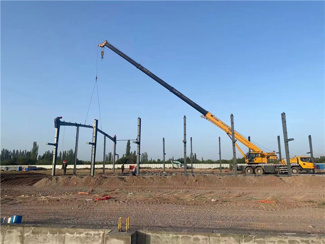 偏关县夜间、节假日作业是否有加价？加价比例多少？